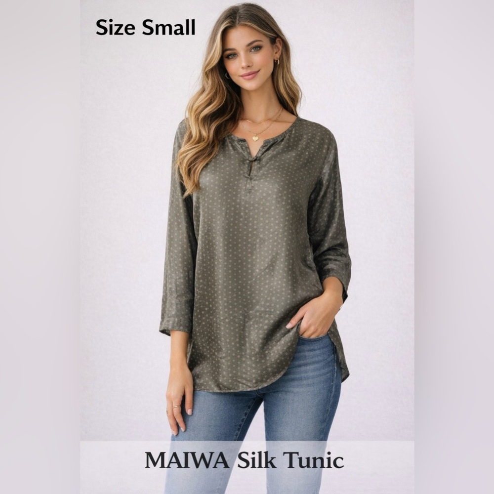 MAIWA Top Blouse Silk Tunic Size Small Green Taupe Polka Dots